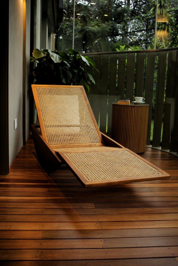 CHAISE Longue Chair by Joachim Tenreiro - GULMOHAR WOOD WORKS - Made in Bangalore