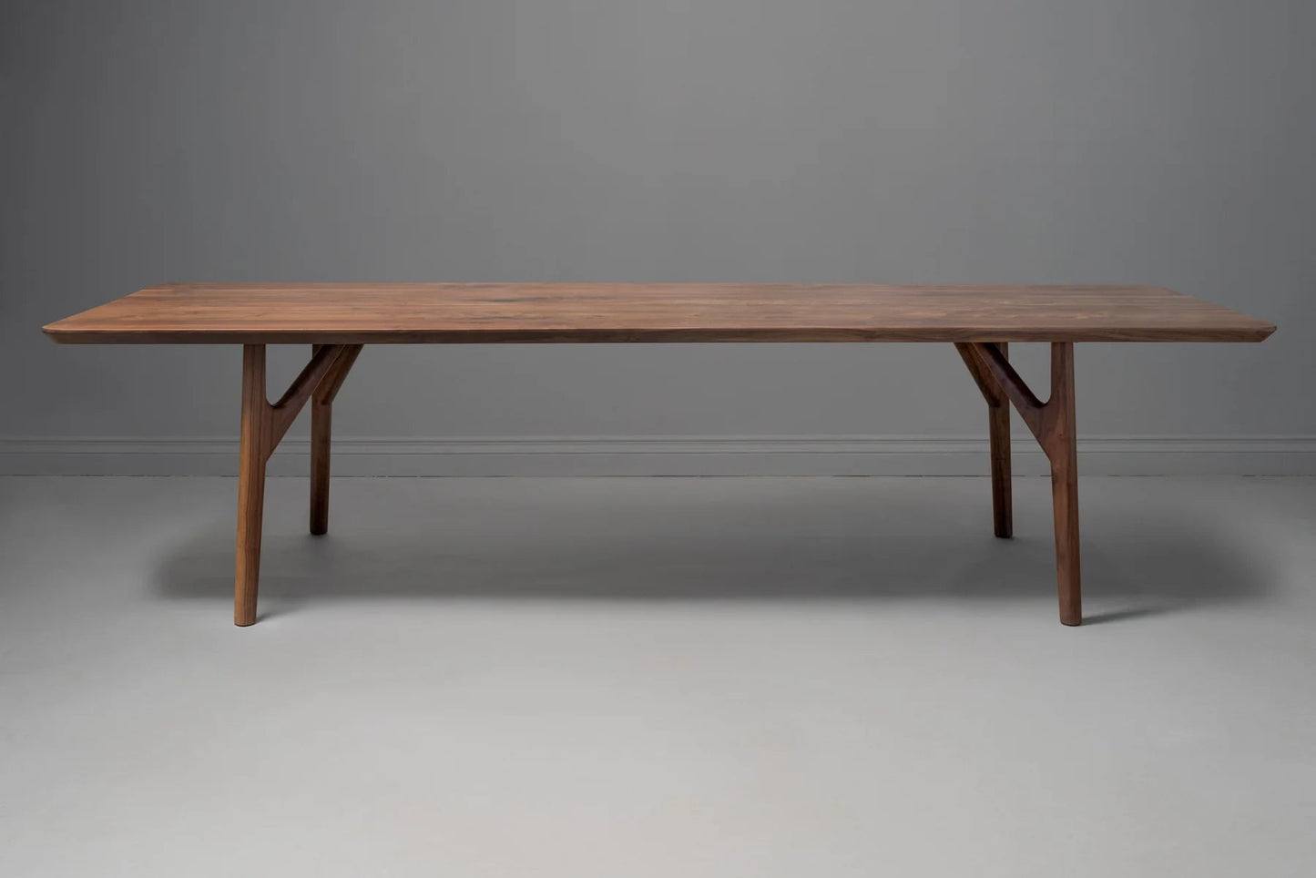 ZAMUDIO Dining Table - GULMOHAR WOOD WORKS - Made in Bangalore